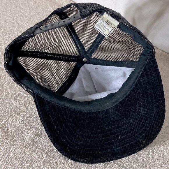 Vintage Black Corduroy New Brunswick Mesh Snap Back Trucker Hat - Picture 8 of 9